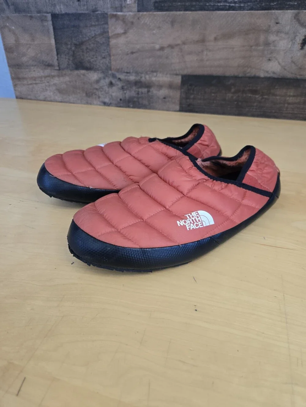 The North Face ThermoBall Mule V Men's Slippers Retro Orange/Black US 12